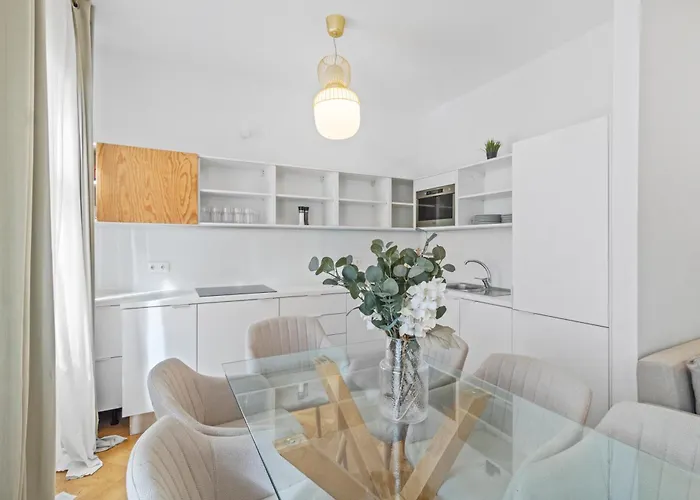 3 Min To Metro - 2br - Fast Access To Stephansdom Apartamento
